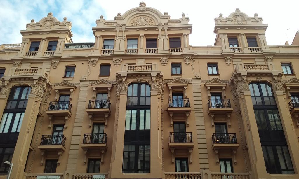 Hostal Montecarlo Madrid Buitenkant foto